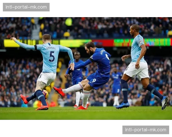 曼城与合作伙伴开发AI战术模拟软件，用于赛前阵容推演